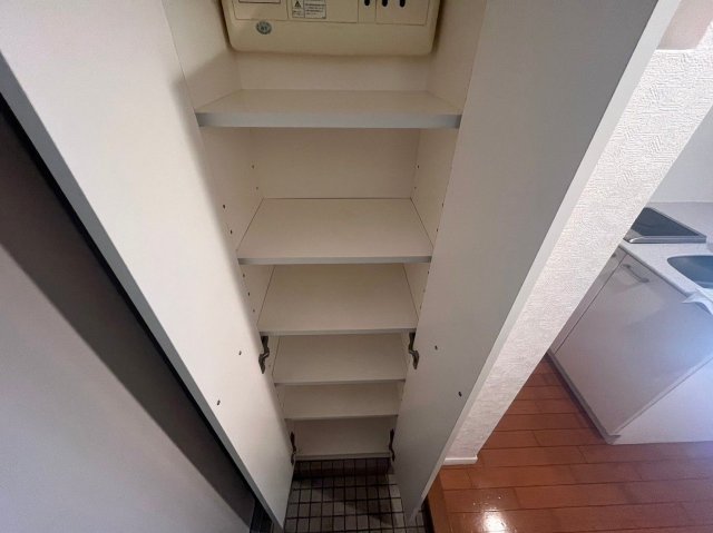 収納