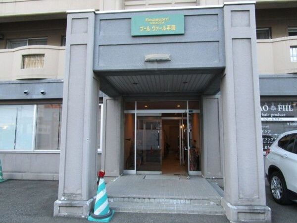 建物エントランス