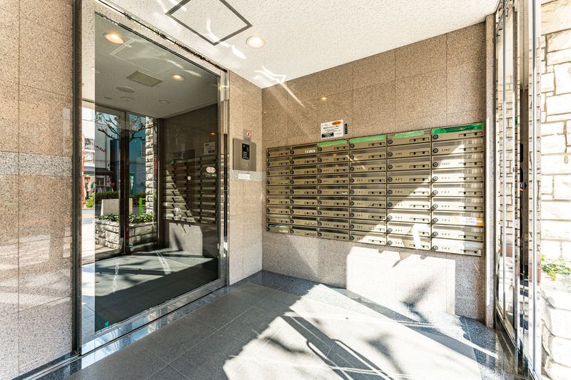 建物エントランス