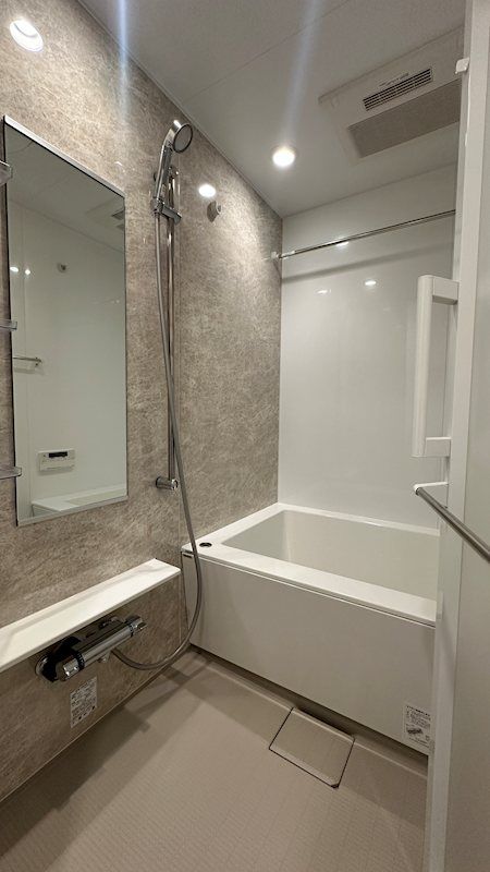 シャワールーム