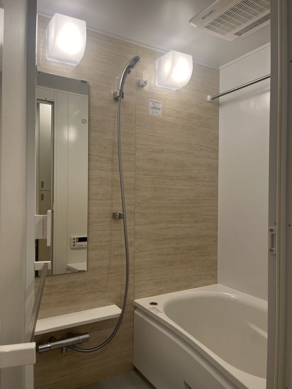 シャワールーム