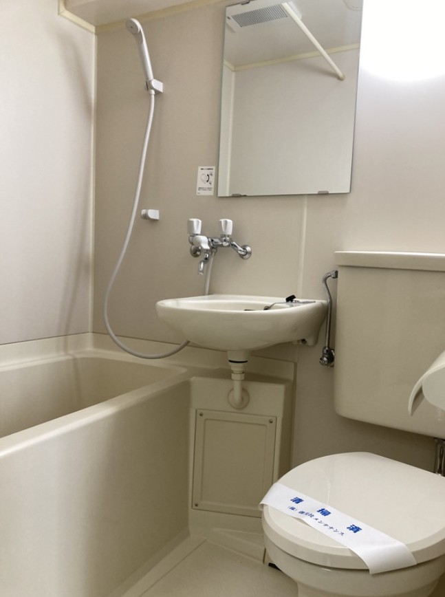 シャワールーム