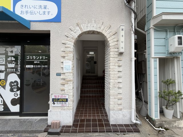 建物エントランス