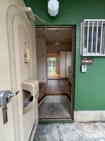 玄関