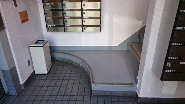 建物エントランス