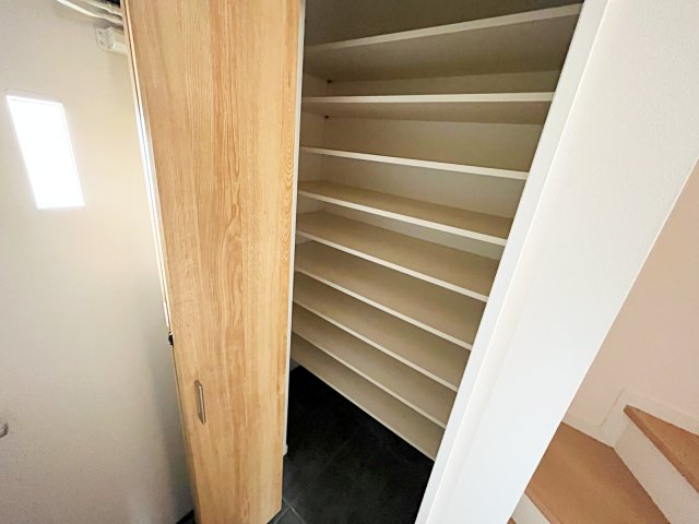 収納