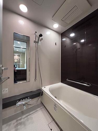 シャワールーム