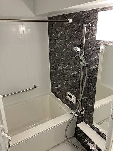 シャワールーム