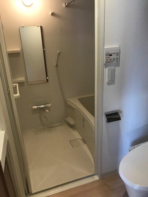 シャワールーム