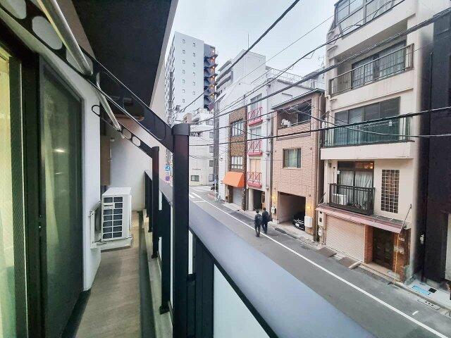 バルコニー