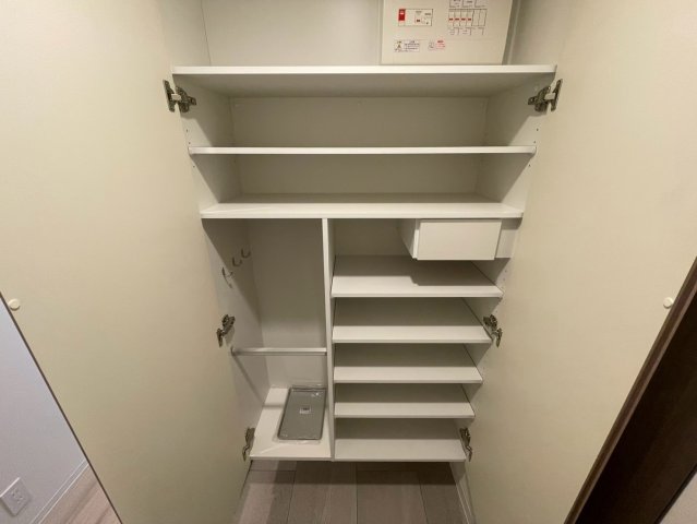 収納