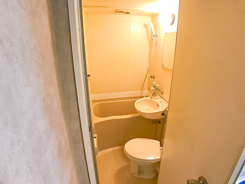 シャワールーム