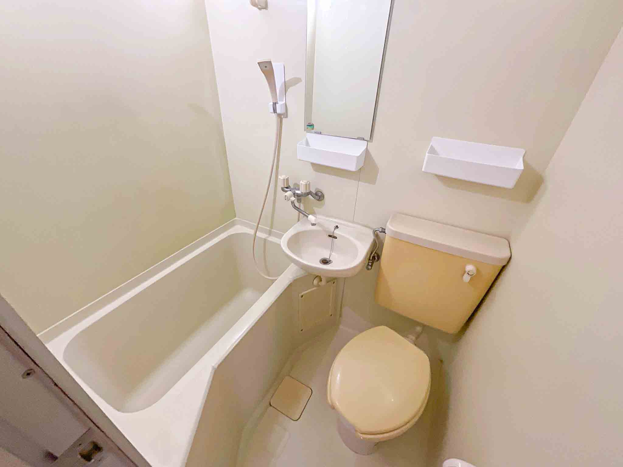 シャワールーム