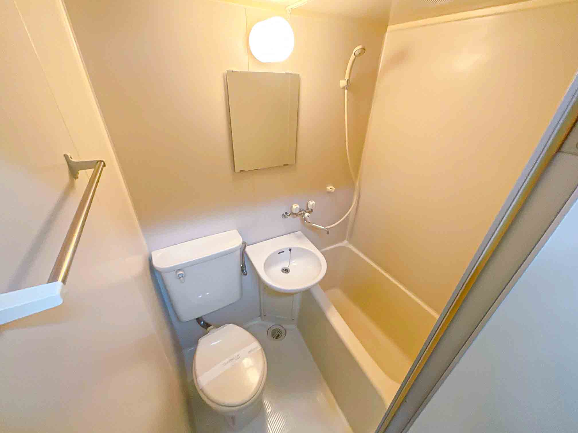 シャワールーム