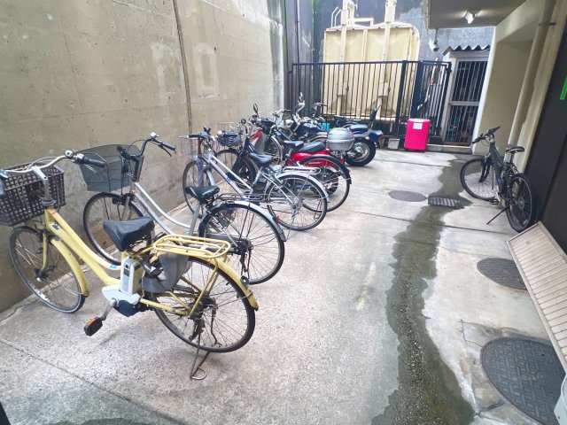 その他