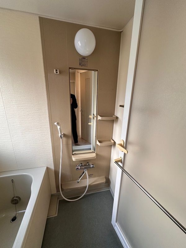 シャワールーム