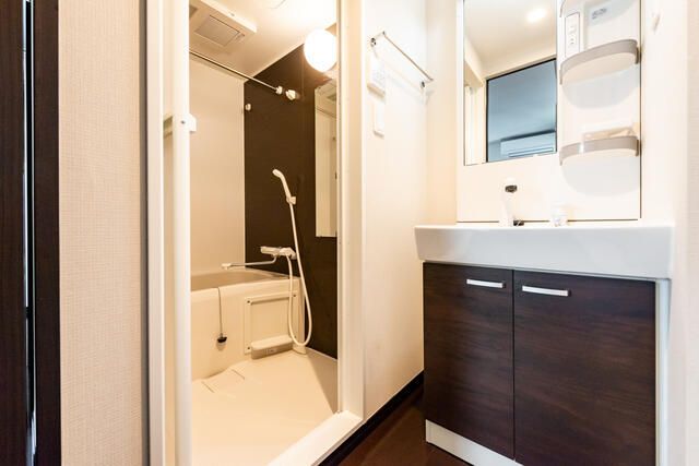 シャワールーム