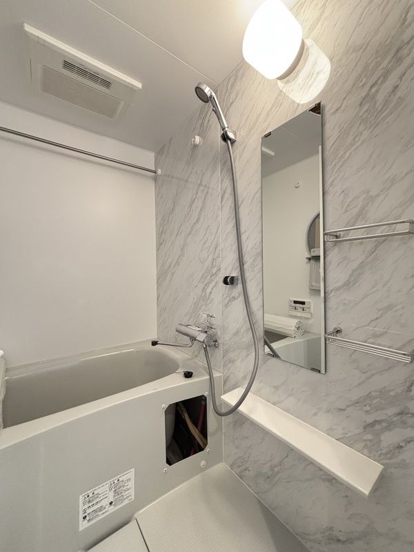 シャワールーム