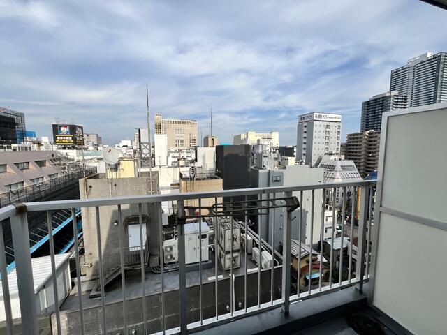 バルコニー