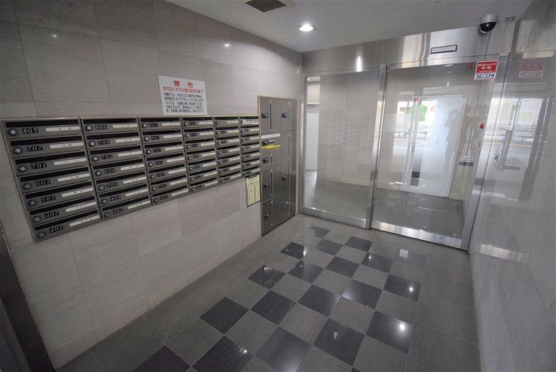 建物エントランス