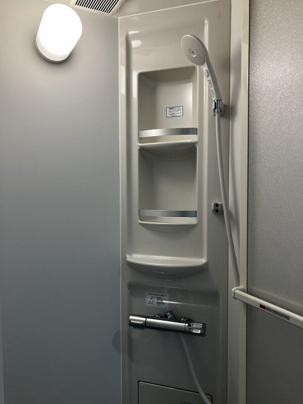 シャワールーム