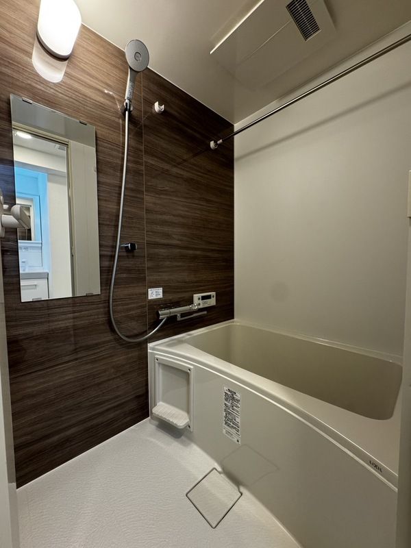 シャワールーム