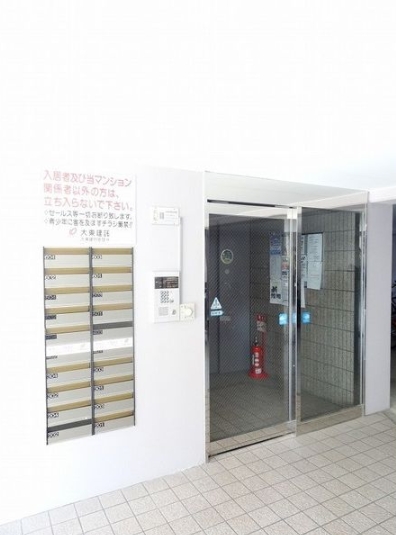 建物エントランス