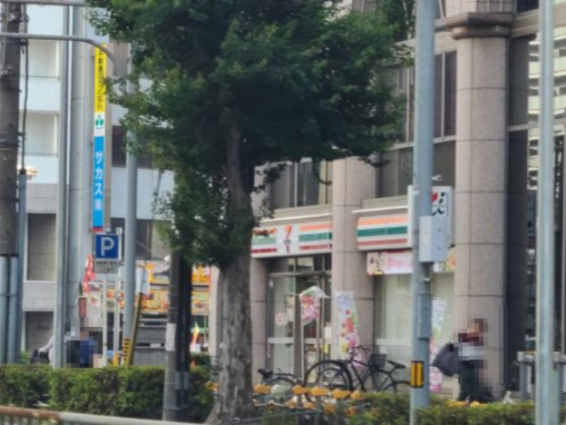 周辺