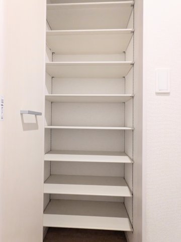収納