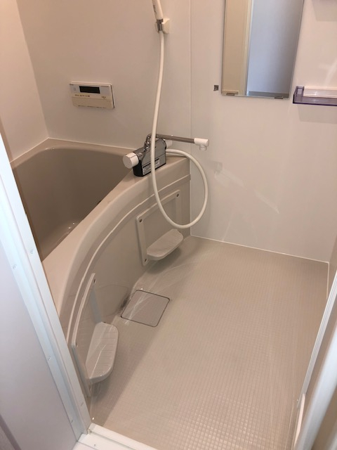 シャワールーム