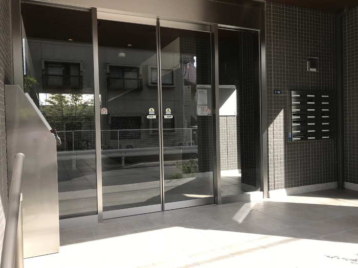 建物エントランス