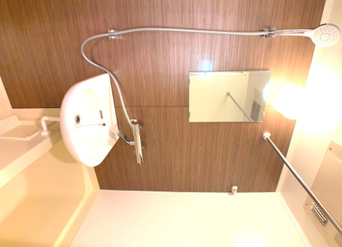 シャワールーム