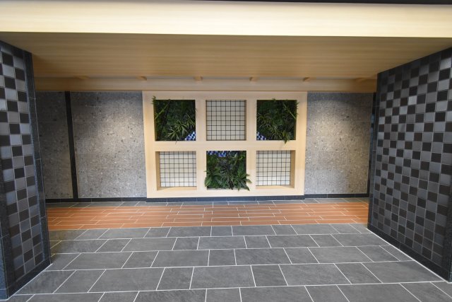 建物エントランス