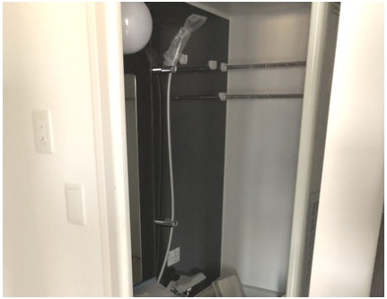 シャワールーム