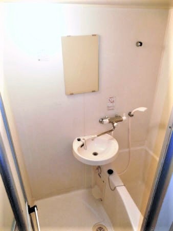 シャワールーム