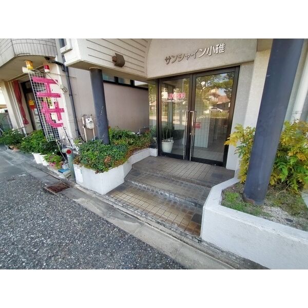 建物エントランス