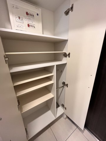 収納