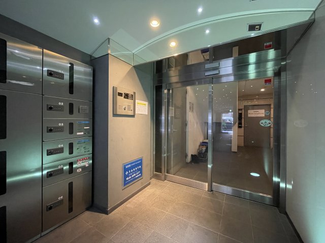 建物エントランス