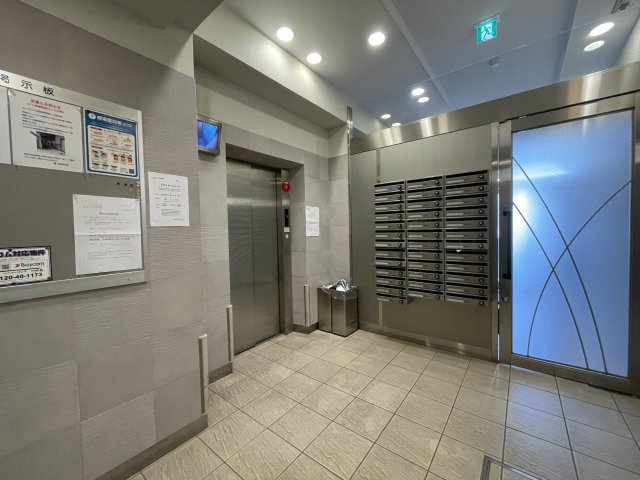 建物エントランス