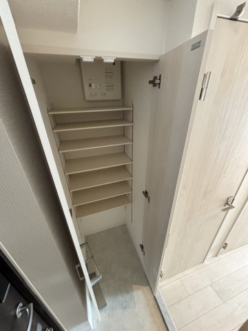 収納
