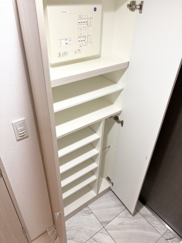 収納