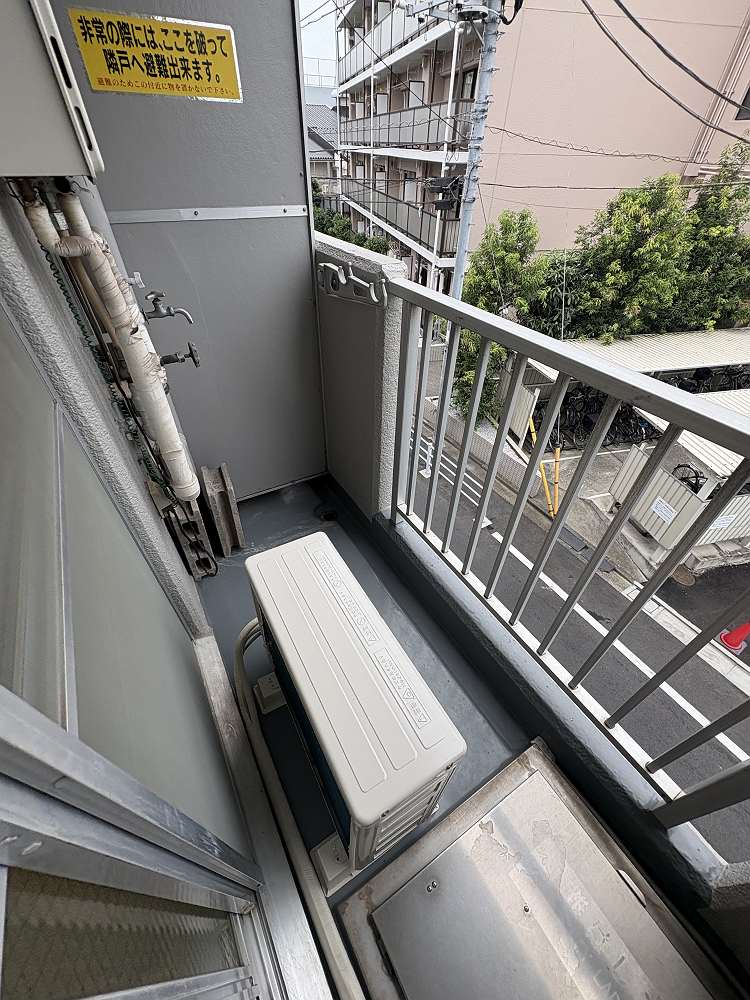 バルコニー