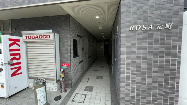 建物エントランス