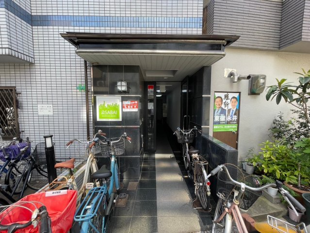 建物エントランス