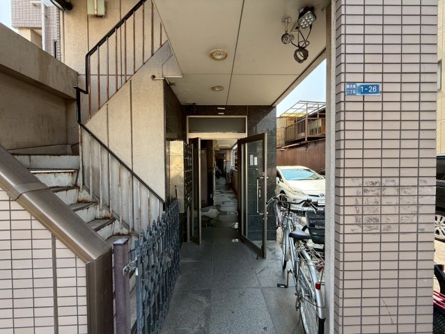 建物エントランス