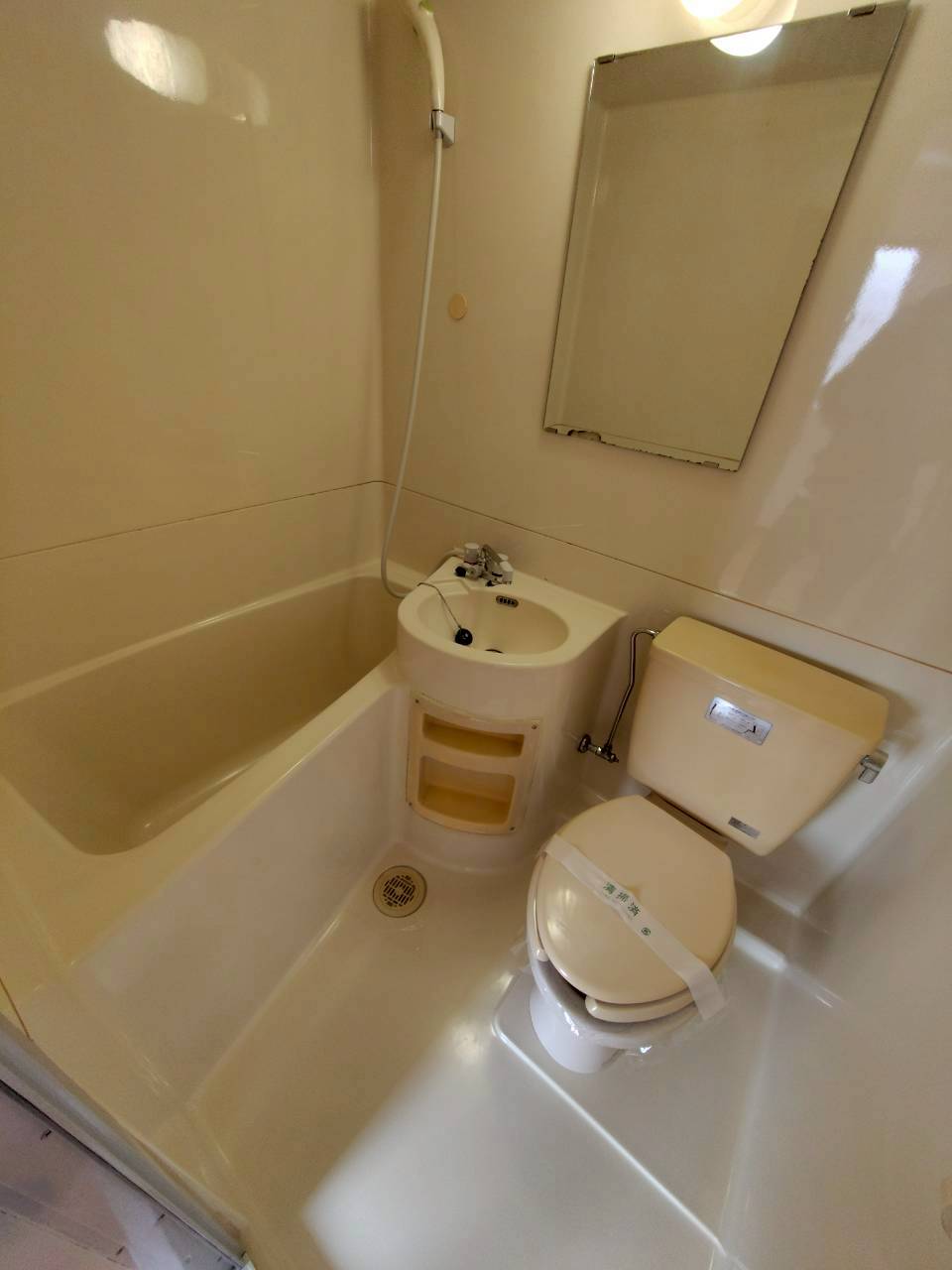 シャワールーム