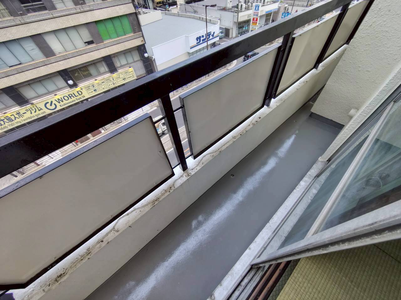 バルコニー