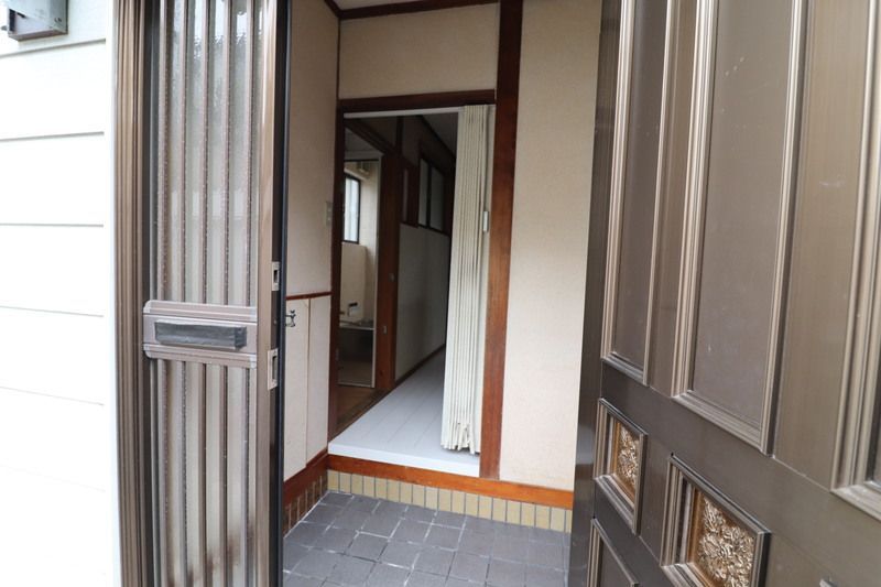 玄関