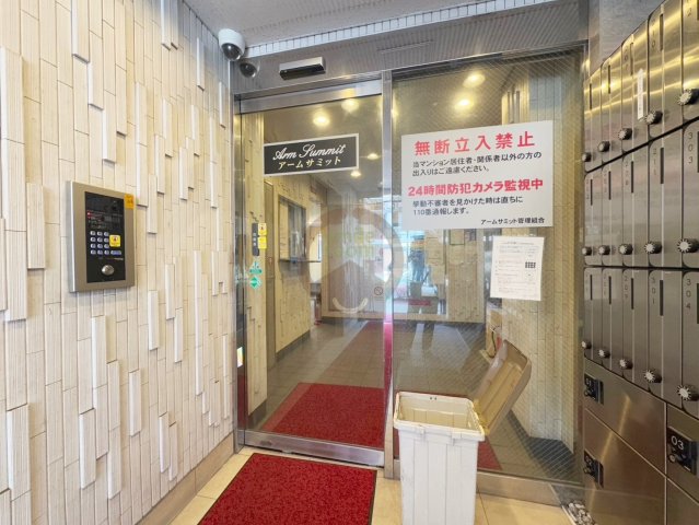 建物エントランス