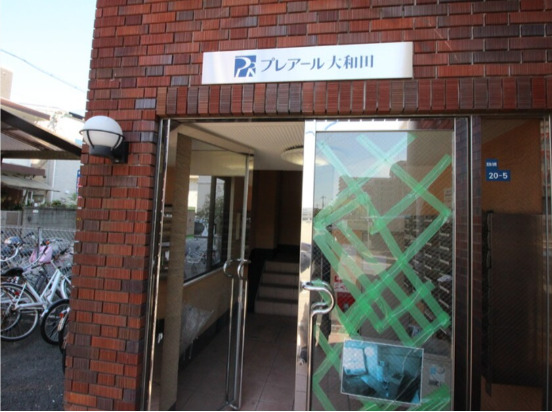 建物エントランス